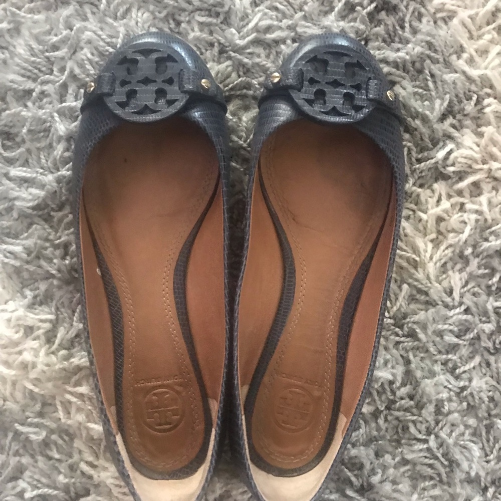 Sale !!Tory Burch mini Miller leather ballet flat